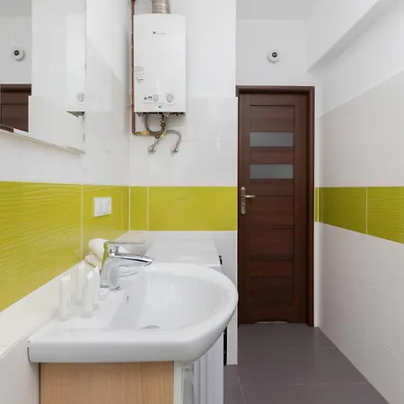 Apartment In Center With Two Desks, Balcony And Separate Kitchen By Renters Gdansk